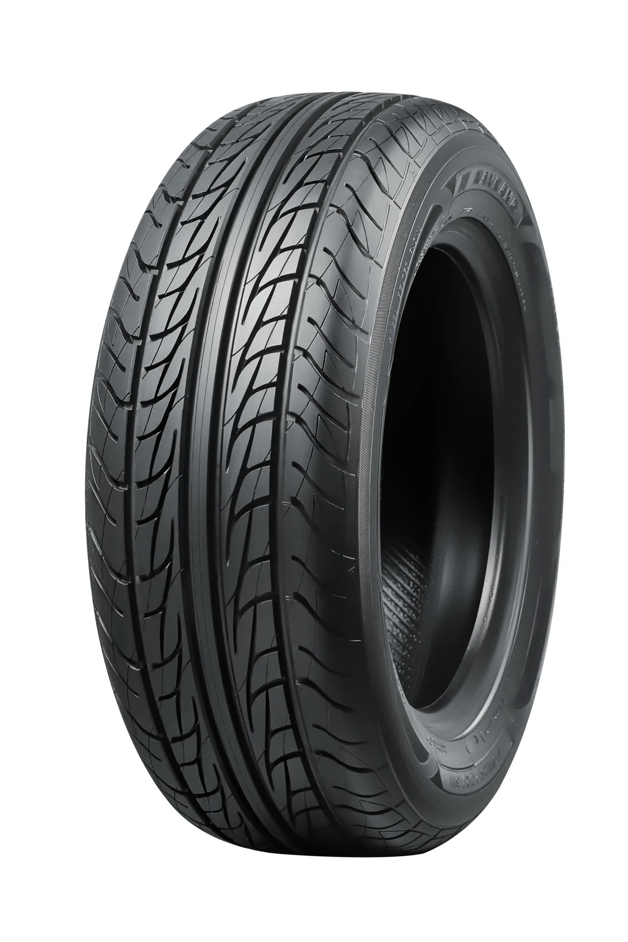 175/80 R15 90S NANKANG XR611 NYÁRI GUMI