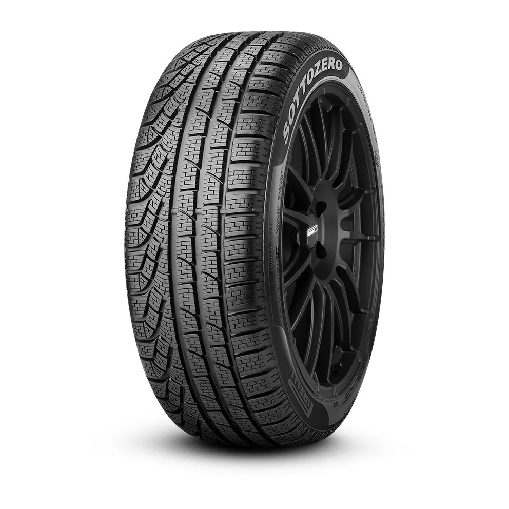 285/30 R19 98V PIRELLI W.SOTTOZERO S.II TÉLI GUMI