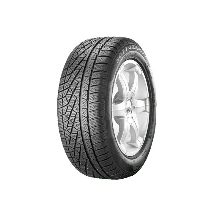 215/45 R18 93V PIRELLI W240 SOTTO ZERO 2 Téli Gumi